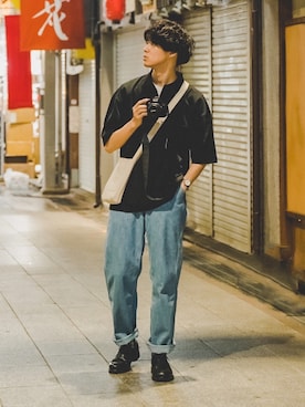 「nowm（ノウム）のアイテム（トップス）」を使った、三木 克海さん（メンズ・175cm）の春コーディネート