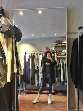 「alexanderwang（アレキサンダーワン）のアイテム（ピーコート）」を使った、黄大王是山大王さん（レディース・171cm）の春コーディネート