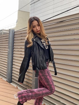 「90'sコーデ」｜「アイテム（ライダースジャケット）」を使った、Kiminoさん（レディース・154cm）の秋コーディネート