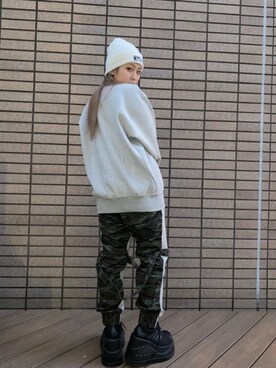 「ﾋﾞｯｸﾞｼﾙｴｯﾄ」｜「アイテム（スウェット）」を使った、Kiminoさん（レディース・154cm）の冬コーディネート