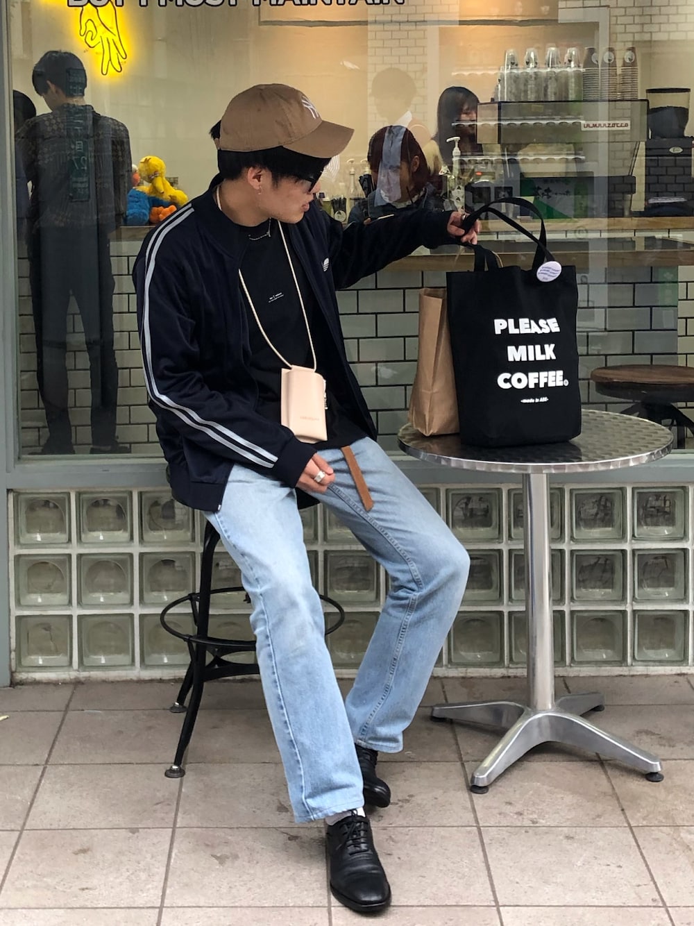 「平成最後のWEARISTAセンバツ、お洒落さんとつながりたい、はるコーデ、Levis、adidas originals、デニム」｜「Levi'sの【ヴィンテージ古着】Levi's/リーバイス  "505" デニムパンツ（デニムパンツ、ブルー系）」を使った、あべじゅんやさん（メンズ・182cm）の春コーディネートの1枚目の写真