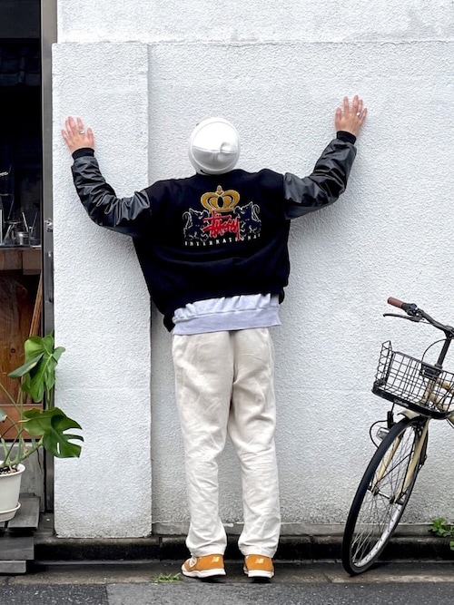 Stussy ステューシー のスタジャンを使ったメンズ人気ファッションコーディネート Sciaky