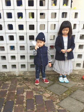 「Lee（リー）のアイテム（パンツ）」を使った、よつばと葉さん（キッズ・100cm）の冬コーディネート