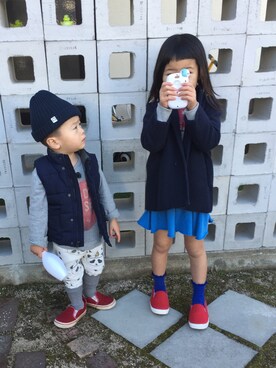 「FITH（フィス）のアイテム（スカート）」を使った、よつばと葉さん（キッズ・100cm）の冬コーディネート
