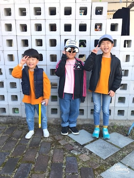 「UNIQLO（ユニクロ）のアイテム（MA-1）」を使った、よつばと葉さん（キッズ・100cm）の春コーディネート
