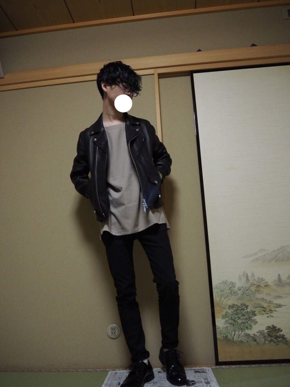 「SENSE OF PLACE by URBAN RESEARCHのボリュームプルオーバー(5分袖)（Tシャツ/カットソー、ベージュ系）」を使った、tkさん（メンズ・169cm）の春コーディネートの1枚目の写真