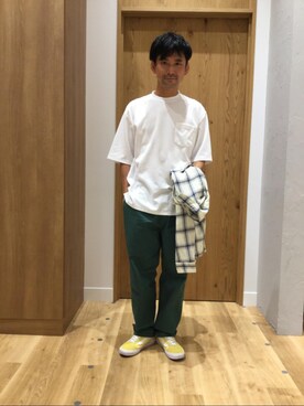 sugisugimoto使用「coen（ポンチビックシルエットポケットTシャツ）」的時尚穿搭