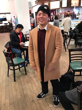「adidas（アディダス）のアイテム（スニーカー、ブラック系）」を使った、takahashi さん（メンズ）の春コーディネート