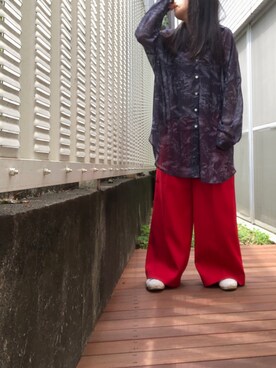 「レッドコーデ」｜「アイテム（スラックス）」を使った、kana9さん（レディース・157cm）の春コーディネート