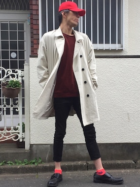 「CASPER JOHN AIVER（キャスパージョンアイバー）のアイテム（トレンチコート）」を使った、カフェ　さん（メンズ・188cm）の春コーディネート
