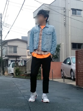 「アディダスオリジナルス」｜「アイテム（スラックス）」を使った、カフェ　さん（メンズ・188cm）の秋コーディネート