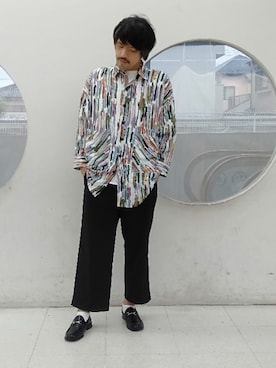 「アイテム（スラックス）」を使った、カフェ　さん（メンズ・188cm・30代）の春コーディネート