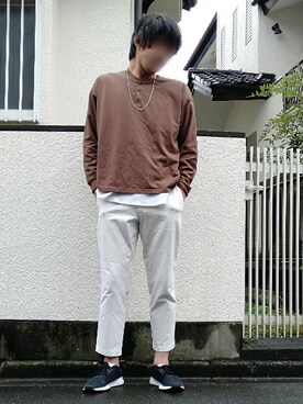「アイテム（スラックス）」を使った、カフェ　さん（メンズ・188cm・30代）の春コーディネート
