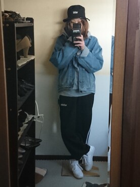 「Levi's（リーバイス）のアイテム（その他アウター）」を使った、 yukiさん（レディース・168cm）の冬コーディネート
