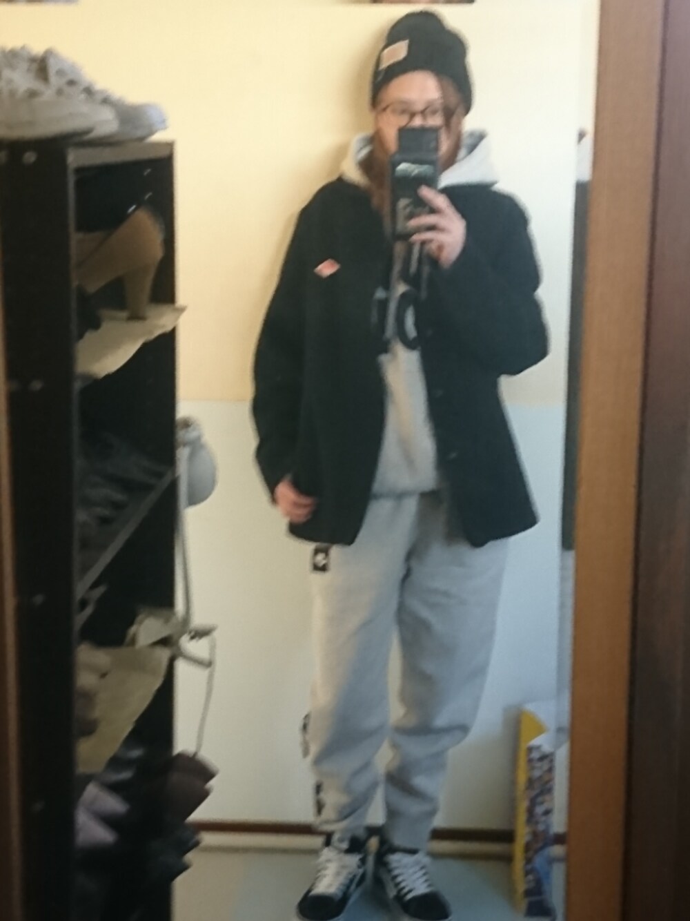 「Danton、NIKE、VANS」｜「NEW ERAのアイテム（帽子、ブラック系）」を使った、 yukiさん（レディース・168cm）の冬コーディネートの1枚目の写真