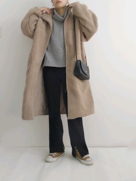 「スリットパンツ」｜「アイテム（ブルゾン）」を使った、KKさん（レディース・160cm）の冬コーディネート