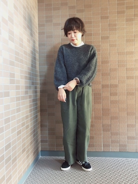 「earth music&ecology（アースミュージックアンドエコロジー）のアイテム（チノパンツ）」を使った、ari000ariさん（レディース・162cm）の秋コーディネート