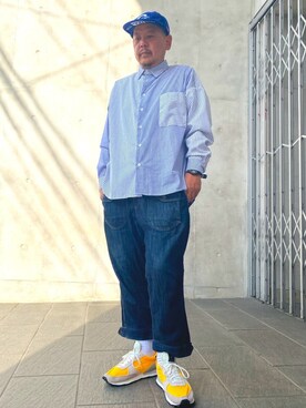 「TIMELY WARNING（タイムリーワーニング）のアイテム（トップス）」を使った、ザッキローニさん（メンズ・172cm）の秋コーディネート