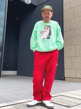スウェットを使った 赤パンツ の人気ファッションコーディネート Wear