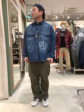 「アヴィレックス(AVIREX)」｜三品文哉さん（メンズ・164cm・20代）の冬コーディネート