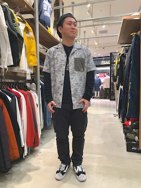 「アヴィレックス(AVIREX)」｜三品文哉さん（メンズ・164cm・20代）の春コーディネート