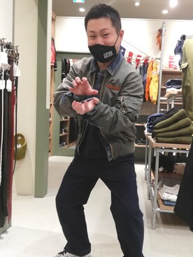 「アヴィレックス(AVIREX)」｜三品文哉さん（メンズ・164cm・20代）の秋コーディネート