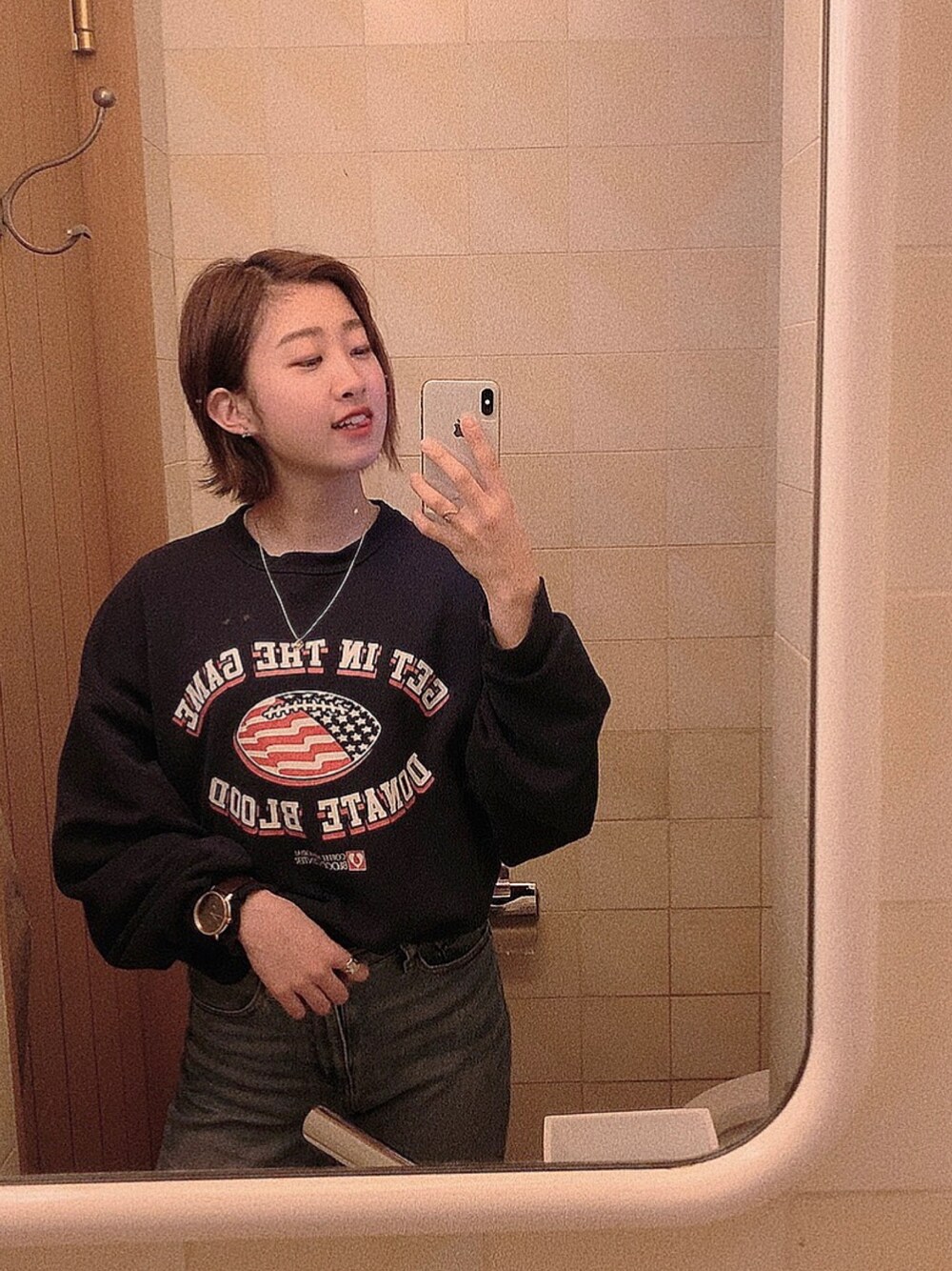 「お洒落さんとつながりたい、シンプルコーデ、ラクチンコーデ、休日スタイル、プチプラコーデ、古着、トレーナー、adidas originals」｜「GUの(GU)ハイウエストスキニージーンズ BLUE S（デニムパンツ、ブルー系）」を使った、babyさん（レディース・163cm）の冬コーディネートの1枚目の写真