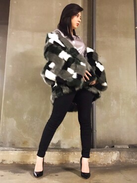 「シルバー」｜「アイテム（ムートンコート）」を使った、Misakiさん（レディース・153cm）の秋コーディネート