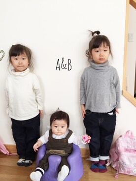 「SHIPS KIDS（シップスキッズ）のアイテム（オールインワン・サロペット）」を使った、A&Bさん（キッズ・100cm）の冬コーディネート