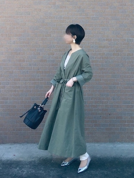 「シルバーシューズ」｜「アイテム（その他アウター）」を使った、moko𓅺𓏧さん（レディース・157cm）の春コーディネート