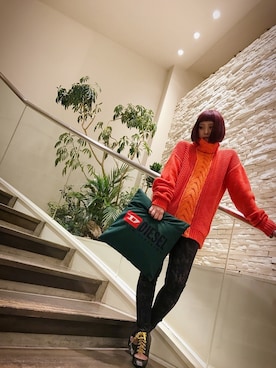 「DIESEL（ディーゼル）のMEN'S　ニットウェア（ニット/セーター、ブラック系）」を使った、Lily(りりー)さん（レディース・160cm）の秋コーディネート