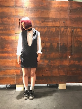 「DIESEL（ディーゼル）のアイテム（シャツ/ブラウス、ホワイト系）」を使った、Lily(りりー)さん（レディース・160cm）の秋コーディネート