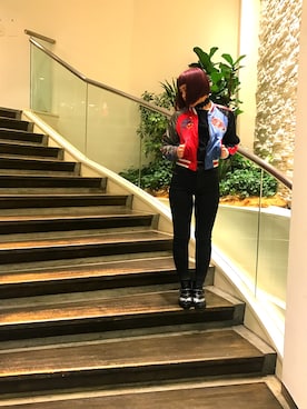 「DIESEL（ディーゼル）のアイテム（ジャケット/アウター、レッド系）」を使った、Lily(りりー)さん（レディース・160cm）の秋コーディネート