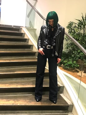 「DIESEL（ディーゼル）のWOMEN'S オールオーバープリントシルク長そでシャツ（シャツ/ブラウス、ブラック系）」を使った、Lily(りりー)さん（レディース・160cm）の冬コーディネート