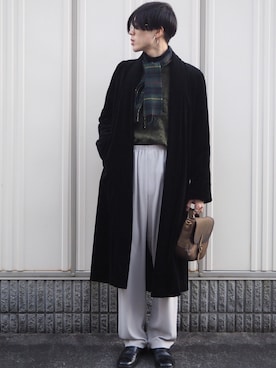 「Abercrombie&Fitch（アバークロンビーアンドフィッチ）のアイテム（ニット/セーター）」を使った、UJUさん（メンズ・176cm）の冬コーディネート