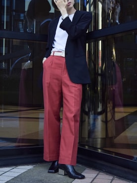 「テラコッタ」｜「アイテム（ノーカラージャケット）」を使った、UJUさん（メンズ・176cm）の秋コーディネート