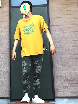 「Tシャツ」｜「アイテム（トップス、ゴールド系）」を使った、TANAKA COMPANYさん（メンズ・175cm）の夏コーディネート