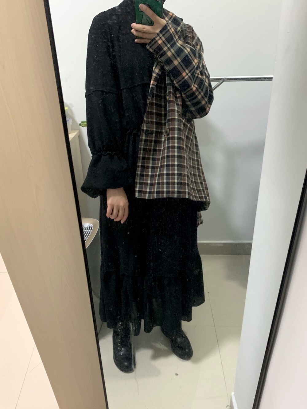 「VINTAGE、halloween、black dress」｜「westlinkのアイテム（スーツジャケット、ブラウン系）」を使った、Finethx-1さん（レディース・159cm）の秋コーディネートの1枚目の写真