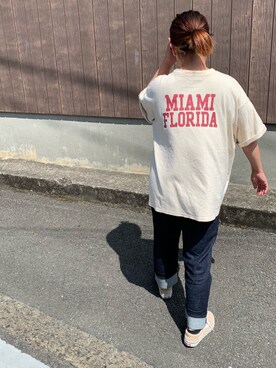 mao*さんの「マイアミバックプリントTシャツ」を使ったコーディネート