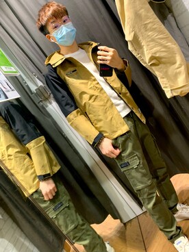 「Bossini（ボッシーニ）のアイテム」を使った、Leon Choiさん（メンズ・168cm）の秋コーディネート