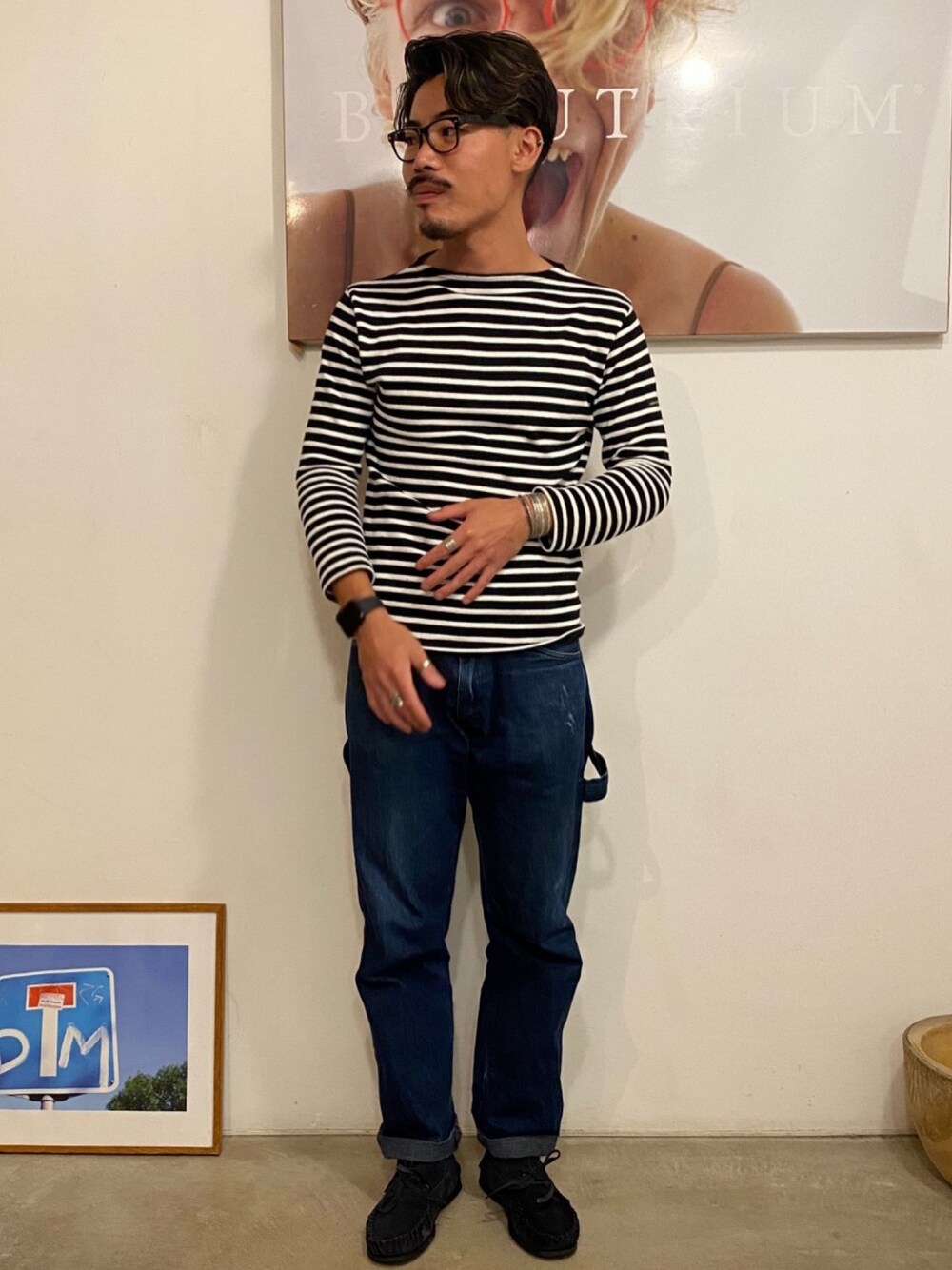 「シンプルコーデ、カジュアルコーデ、ポパイ、popeye、popeyemagazine、マリンコーデ、マリン、セントジェームス、ボーダー、デニム」｜「SAINT JAMESのアイテム（Tシャツ/カットソー、ブラック系）」を使った、yukikwamura0725さん（メンズ・170cm）の秋コーディネートの1枚目の写真