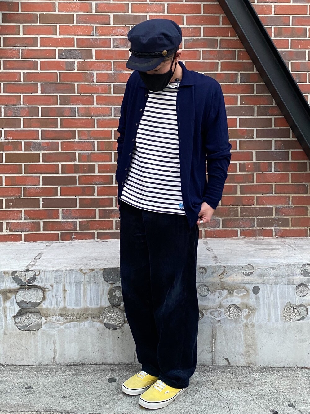 「BEAUTRIUM 、鎌倉美容室、BEAUTRIUM鎌倉小町、マリンコーデ、マリン、フランス、ボーダー、大人カジュアル、popeye、popeyemagazine」｜「SHIPSのアイテム（カーディガン/ボレロ、ブルー系）」を使った、yukikwamura0725さん（メンズ・170cm）の冬コーディネートの1枚目の写真