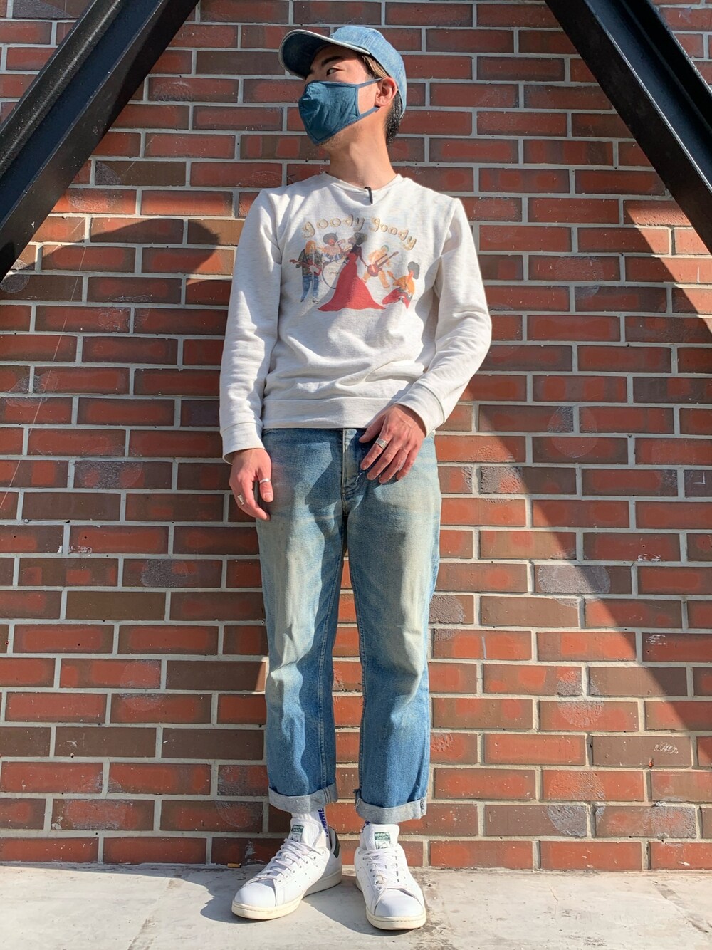 「おしゃれさんと繋がりたい、美容師、鎌倉美容室、川村勇貴、大人ストリート、デニムオンデニム、デニムコーデ、シンプル、シンプルコーデ、ジーンズ」｜「Lafayetteのアイテム（キャップ、ブルー系）」を使った、yukikwamura0725さん（メンズ・170cm）の冬コーディネートの1枚目の写真