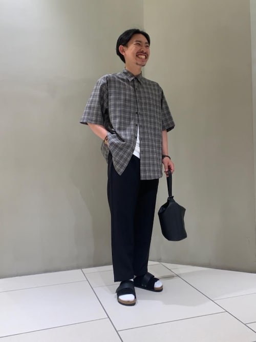 ビューティ ユース ユナイテッドアローズ 仙台店kikuta Daisukeさんのハンドバッグを使ったコーディネート Zozotown