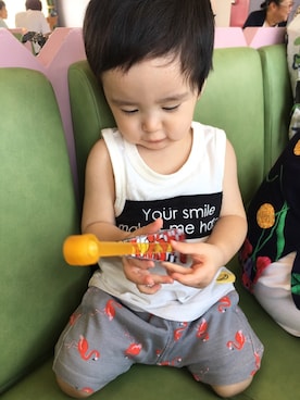 「F.O.KIDS（エフオーキッズ）のアイテム（タンクトップ）」を使った、SHUNKIさん（キッズ・80cm）の夏コーディネート