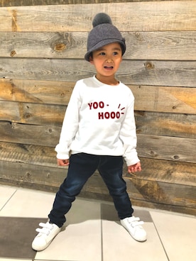 「BREEZE（ブリーズ）のもっとスキニーデニム 10分丈（デニムパンツ）」を使った、SHUNKIさん（キッズ・100cm）の冬コーディネート