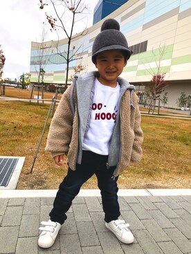 「BREEZE（ブリーズ）のもっとスキニーデニム 10分丈（デニムパンツ）」を使った、SHUNKIさん（キッズ・100cm）の冬コーディネート