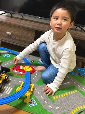 「KWUU（クー）のアイテム」を使った、SHUNKIさん（キッズ・110cm）の春コーディネート