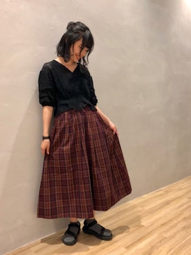 「earth music&ecology（アースミュージックアンドエコロジー）のアイテム（スカート）」を使った、ぷくもちょさん（レディース・157cm）の夏コーディネート