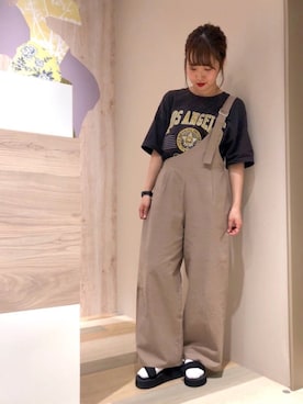 「Green　Parks（グリーンパークス）のアイテム（サロペット/オーバーオール）」を使った、ぷくもちょさん（レディース・157cm）の春コーディネート